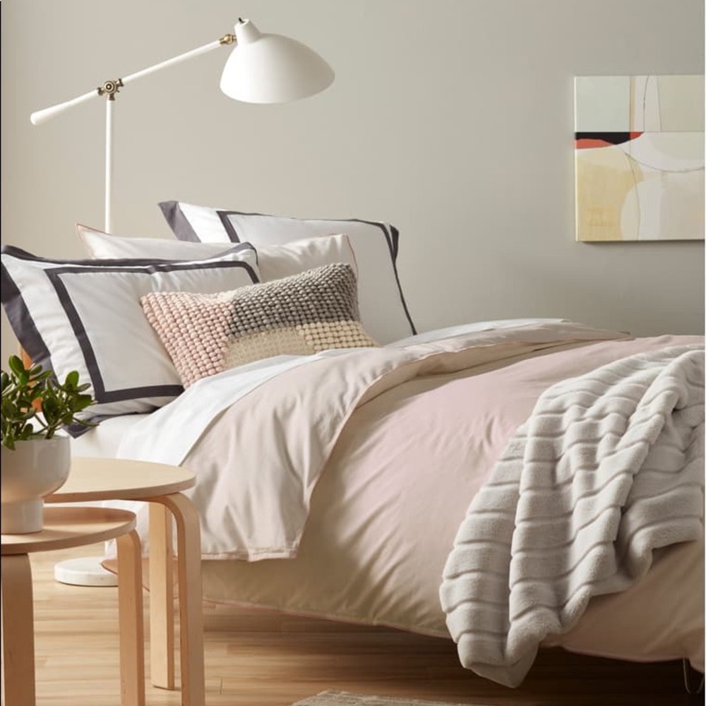 Nordstrom reversible solid QUEEN duvet